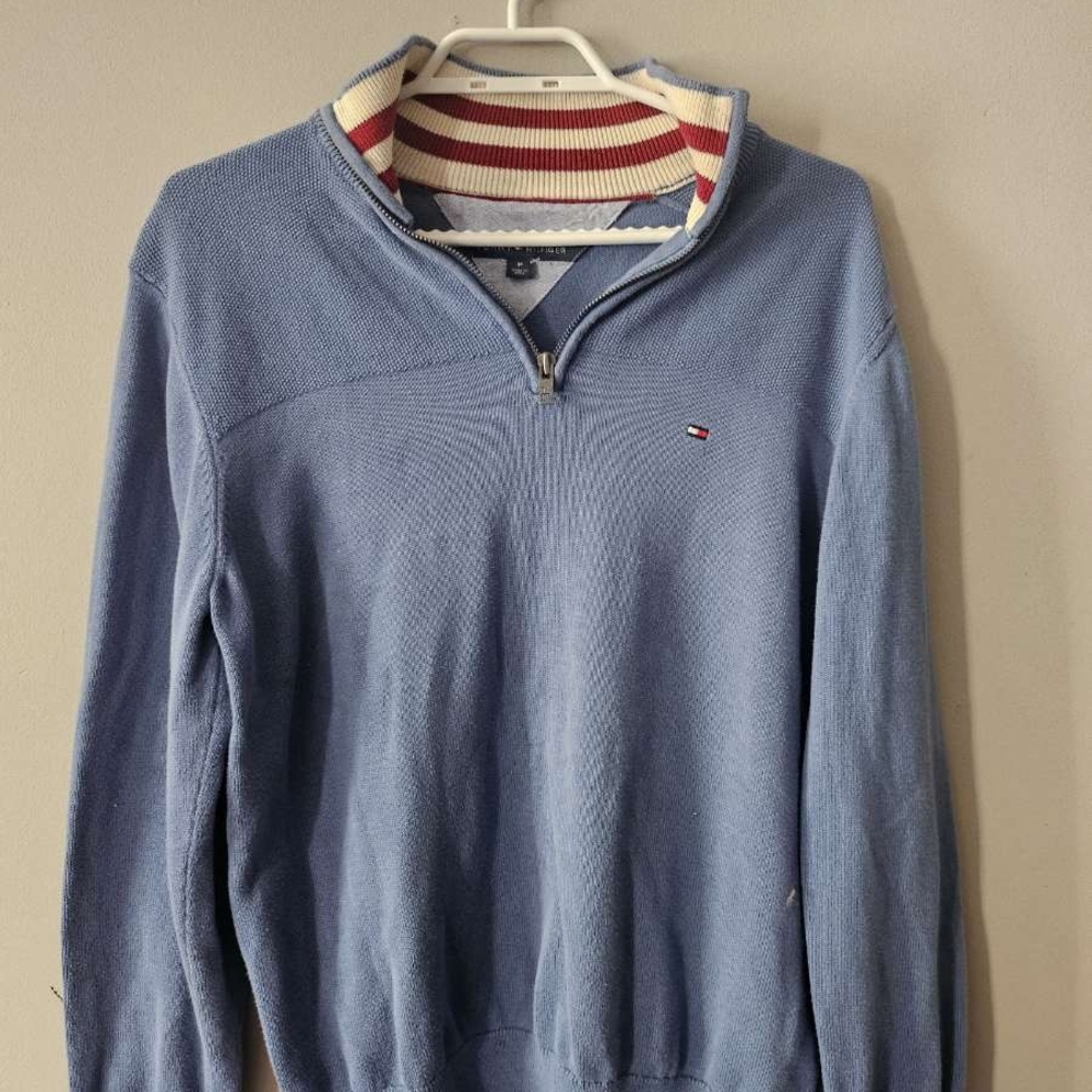 Tommy Hilfiger Men's Blue Sweater
